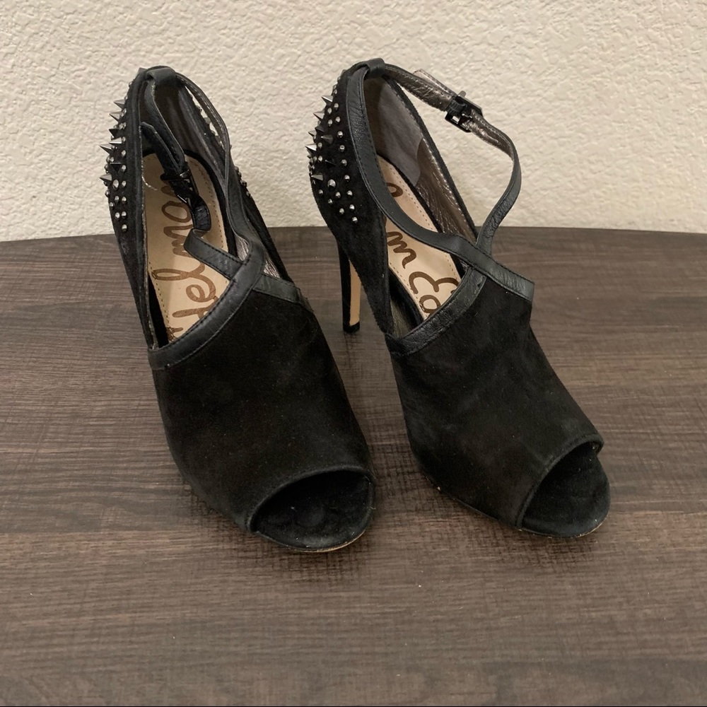 Sam Edelman Adrienne black spiked bootie size 5